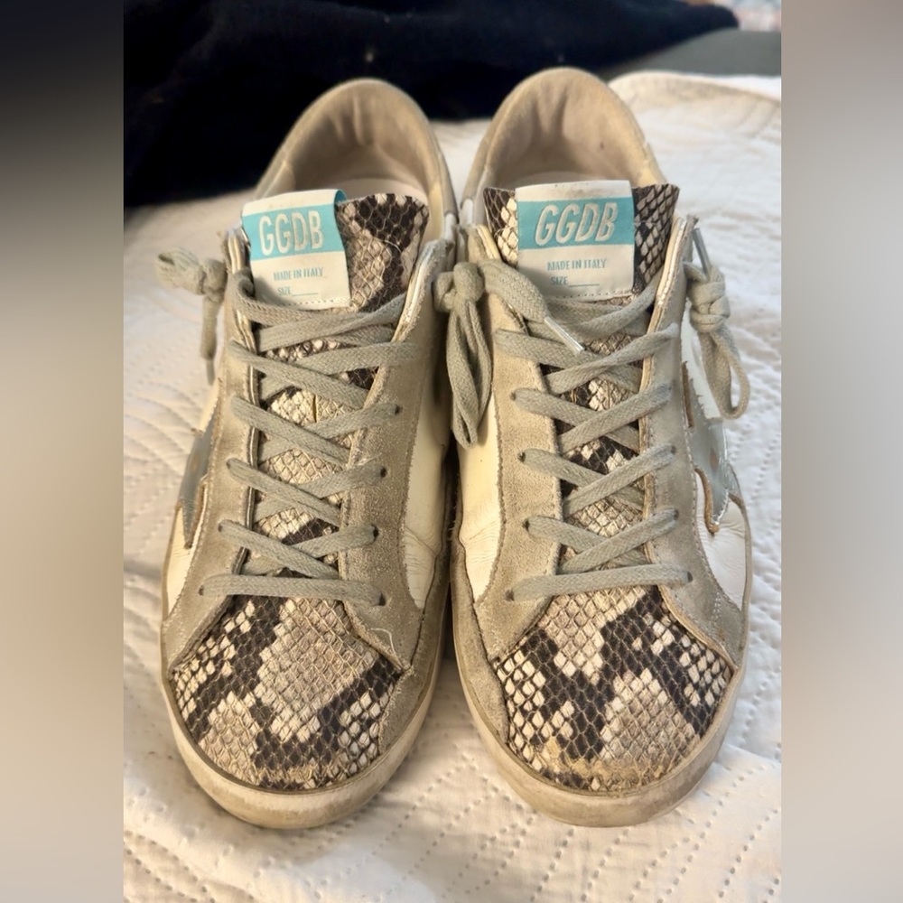 Golden Goose Superstars
